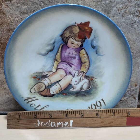 Schmid Hummel Mothers Day 1991 Soft and Gentle Decorative Wall Hanging Plate - Picture 8 of 11